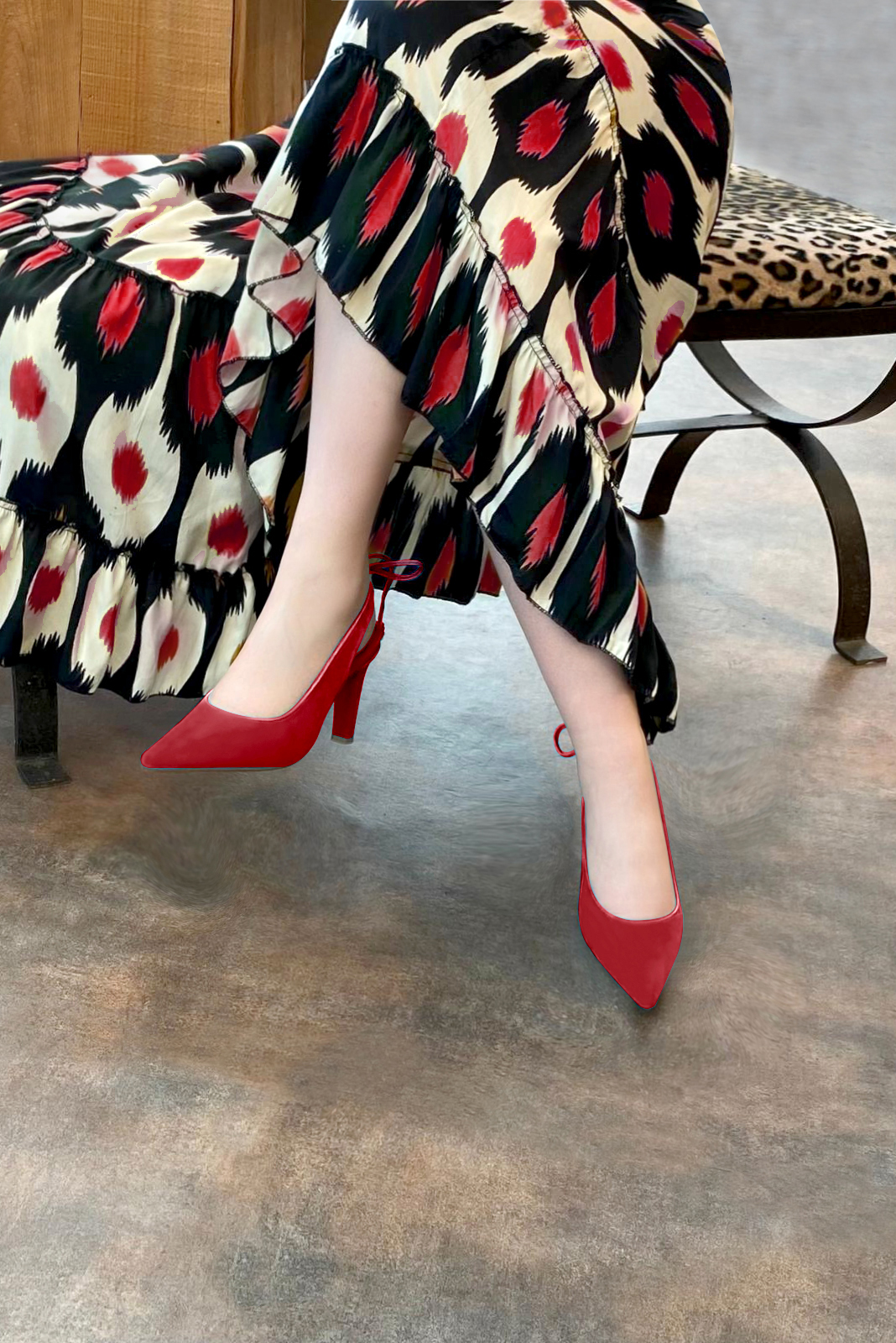 Cardinal red women's slingback shoes. Pointed toe. High slim heel. Worn view - Florence KOOIJMAN